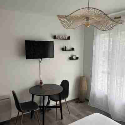 Le tiamo, studio in Morlaix with view of the port and viaduct Rooms