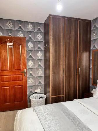 Cozy and Tastefully Furnished One Bedroom with Balcony with a City view and WIFI