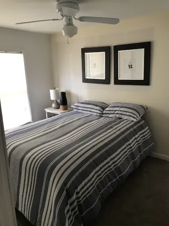 Beautiful Lakefront Home w/private pier and swim raft