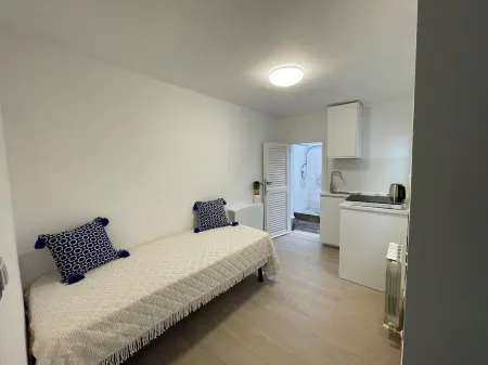 The Smile of Fregene A little house in an oasis of peace! Close to the beach Отели рядом с Аэропорт Фьюмичино