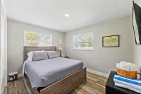 Tranquil Naples Apartment by the Gulf with Outdoor Space