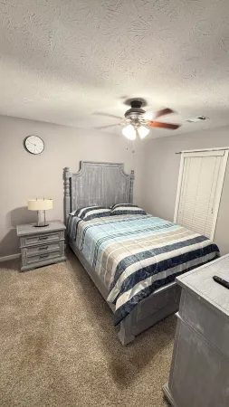 PRIVATE POOL PARADISE located in peaceful & quiet neighborhood in Prattville AL