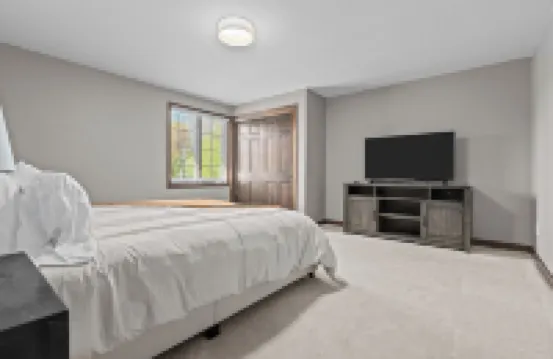 Indoor Pool&Hot tub, Game Room, Sauna, Movie Room