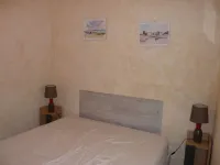 Maison Proximitée Plage de Banastère 2 Personnes Hotels near Gulf of Morbihan