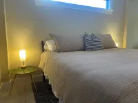 King Studio Explore SWFL Beach, Trails & Treasures