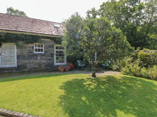 Royal Oak Farm Cottage - Homestays