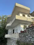 TRANQUIL LAKEHOUSE 3bedroom Villa in Zogaj Shkodër with breathtaking Lake views Hotels in 