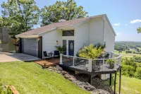 Views of Osage Golf Course & Osage River, 3 Balconies, Game Room, Sleeps 9