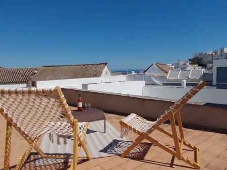 Right in the historic center, this house offers space and superb views. Отели в г. Вехер-де-ла-Фронтера