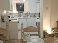Modern, pet-friendly studio, close to Scotlands best golf courses! Hotel a Cupar