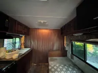 NEW! Cozy RV with WiFi and AC in beautiful Bellingham Camp Style, No Hot Water