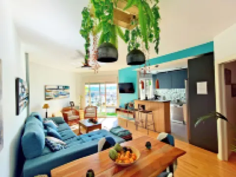 Quiet apartment a few minutes from different areas of interest.