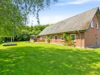 "Drine" - 19km from the sea Hotels in Skaerbaek