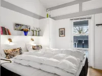 "Clarabelle" - 700m from the Sea Hotels in Hals