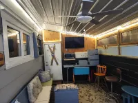 Mountain View House, 2-Minute Walk to Downtown