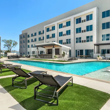 Cambria Hotel Waco University Riverfront