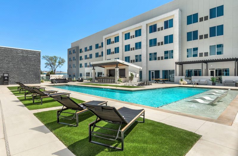 Cambria Hotel Waco University Riverfront photo 2