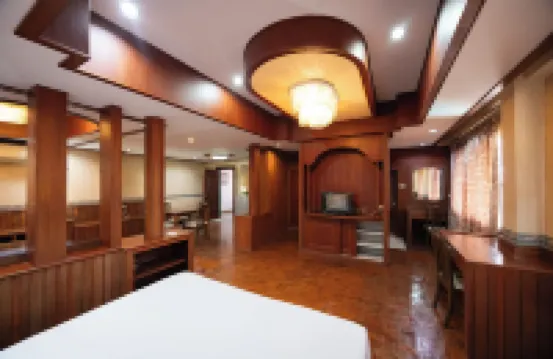 สบายโฮเต็ล ลพบุรี โรงแรมในอำเภอ ไชโย