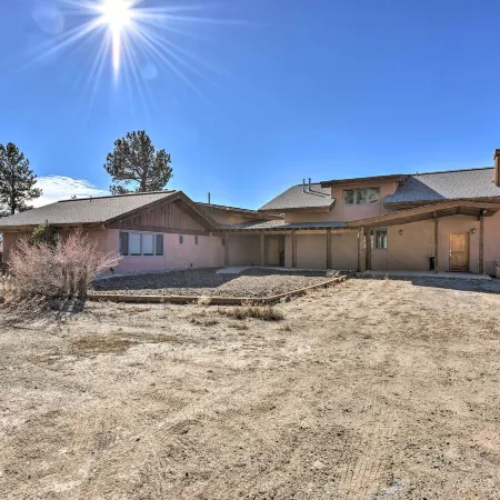 Luxe Twin Lakes House w/ Mountain & Lake Views!