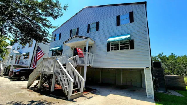 Bulldawg Beach Bunker Tybee Vacation Rentals