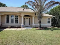 Cozy 3-Bedroom Home in North Port