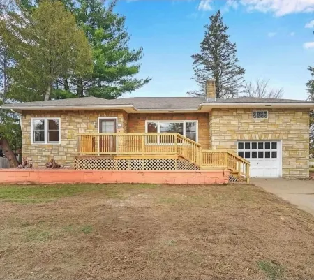 Close to BTV international Airport and 5mins to UVM college