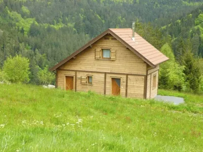 Exceptional Ski Slopes Superb Chalet for 4 People 2 Bedrooms 2 Toilets Hotel in zona Jamagne