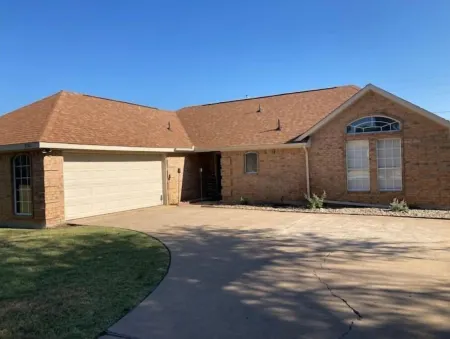 Cozy on Christie Отели рядом с достопримечательностью «Парк Вивиан Старк Мак-Каллум»