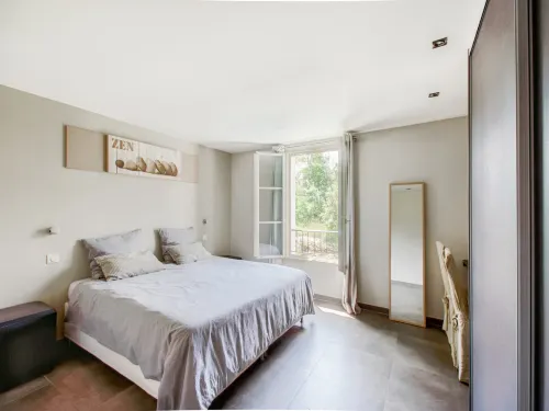 Villa in Le Plan-de-la-Tour with Pool
