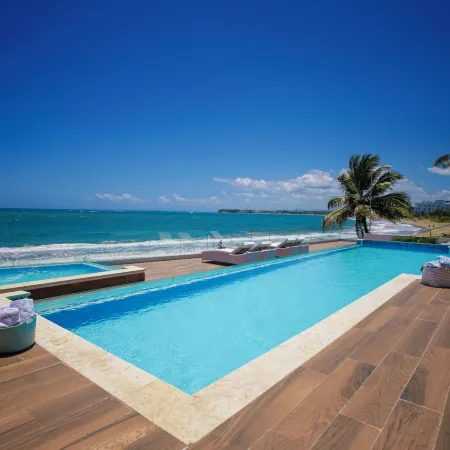 Casa Estefania Luxury 10Br Oceanfront Villa