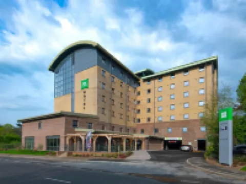 Ibis Styles London Gatwick Airport Hotels in Crawley