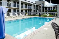 Quality Inn Moss Point - Pascagoula - Pools