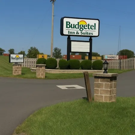 Budgetel Inn & Suites