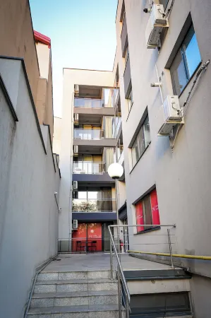 CityScape Bucharest Отели в г. Бухарест