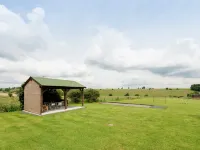 Magnificent Villa in Brisy with Sauna Roofed - Villas