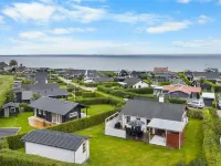 "Elline" - 200m from the sea - Homestays