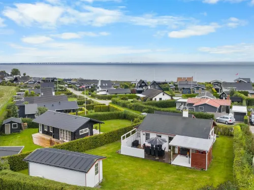 "Elline" - 200m from the sea Hotels in Frorup