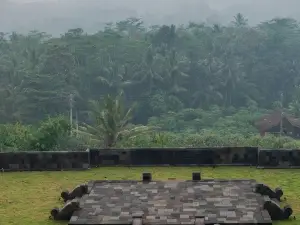Popular Hotels with Villas in Central Java