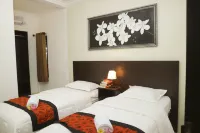 De Lungguh Family Homestay Hotels in Kabat