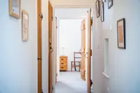West Barn - 2 Bedroom Cottage - Llandeilo - Villas