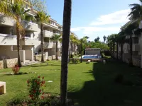 Pego Retreat with Shared Pool Hotels in Pego