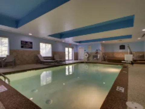 Holiday Inn Express & Suites MIDDLEBORO RAYNHAM by IHG Hotels in Middleboro