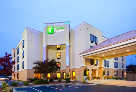 Holiday Inn Express DURHAM by IHG