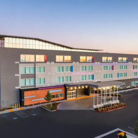 Aloft Sacramento Airport Natomas Отели рядом с достопримечательностью «Арена Арко»