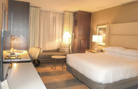 雷丁希爾頓逸林酒店