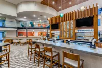 Holiday Inn COLUMBUS by IHG فنادق في كولومبوس