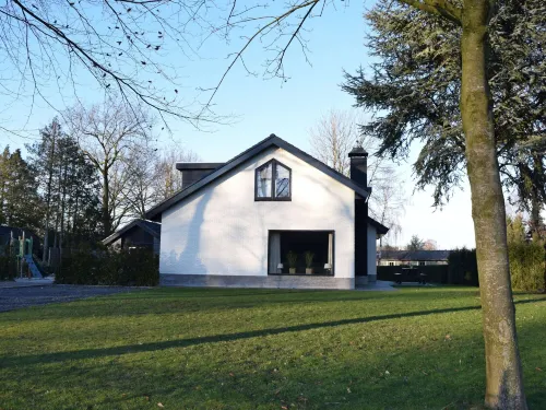 Beautiful Villa Near the Veluwe Hotels in Kootwijkerbroek