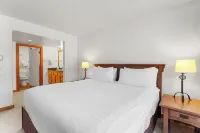 Decatur 1785 by Summit County Mountain Retreats