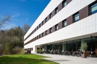 Leonardo Hotel San Sebastian - parking