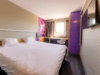 Ibis Vesoul Các khách sạn ở Comberjon